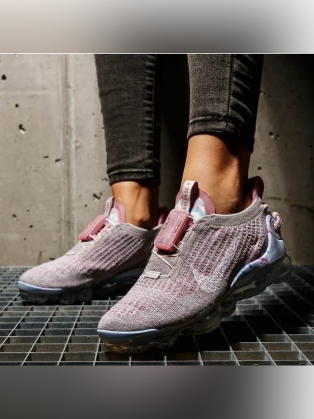 Nike Air VaporMax 2020 Flyknit Women's Size 7 Light Arctic Pink Used CT1933-500